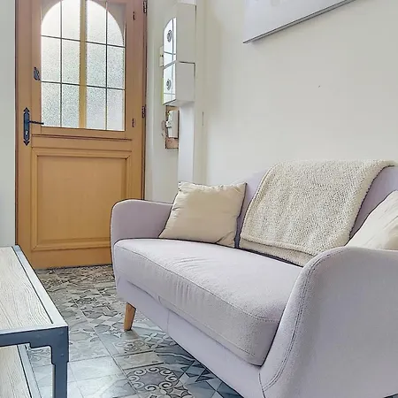 Dom wakacyjny Charmante Petite Maison Renovee